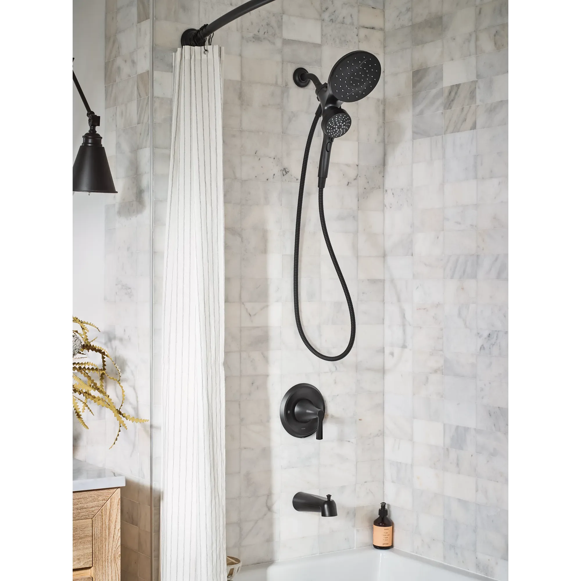 MIKAH TUB SHOWER BLACK